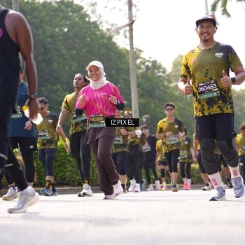 Runner Photo 6593288