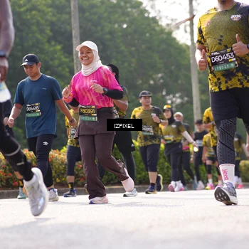 Runner Photo 6593340
