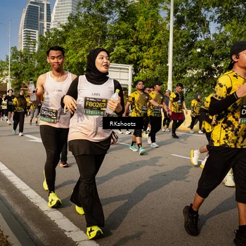Runner Photo 6593346