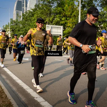 Runner Photo 6593457