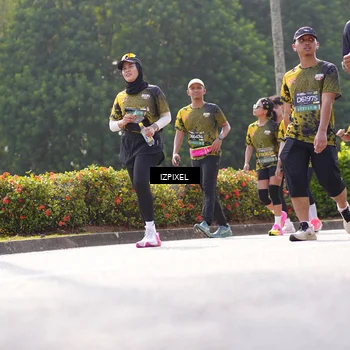Runner Photo 6593474