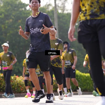 Runner Photo 6593476
