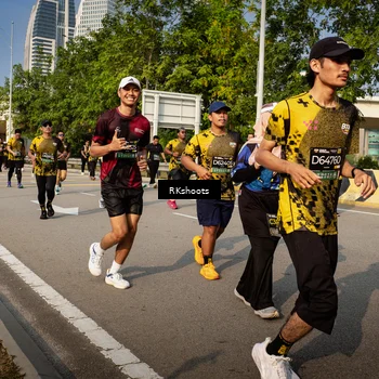 Runner Photo 6593481