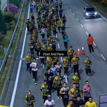 Runner Photo 6593531