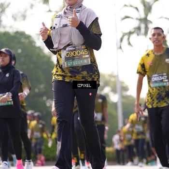 Runner Photo 6593565