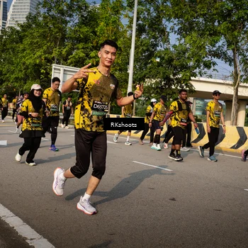 Runner Photo 6593605
