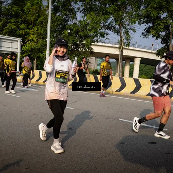 Runner Photo 6593695