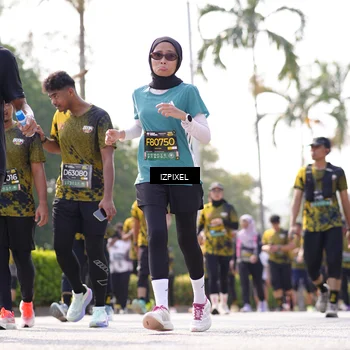 Runner Photo 6593701