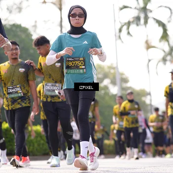 Runner Photo 6593709