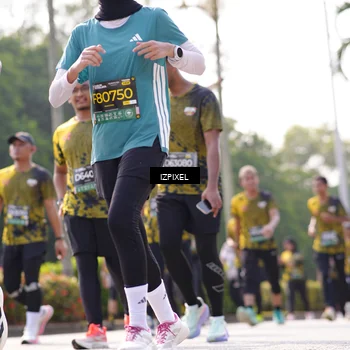 Runner Photo 6593743