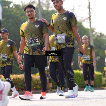Runner Photo 6593746