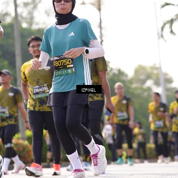 Runner Photo 6593751