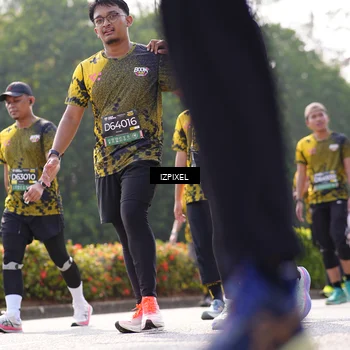 Runner Photo 6593765