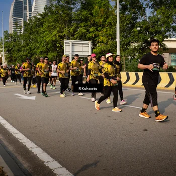 Runner Photo 6593771