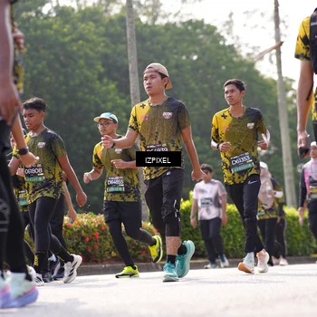Runner Photo 6593796