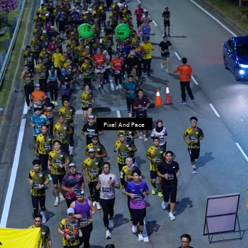 Runner Photo 6593870