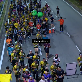 Runner Photo 6593871