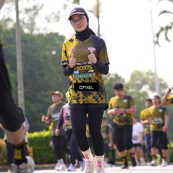 Runner Photo 6593876