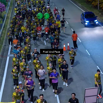 Runner Photo 6593915