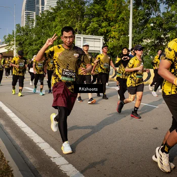 Runner Photo 6594049