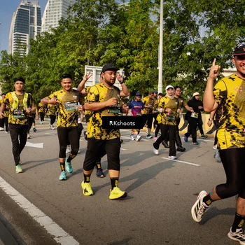 Runner Photo 6594101