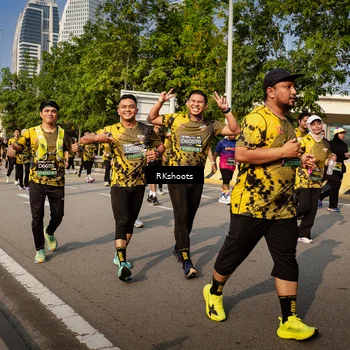 Runner Photo 6594118