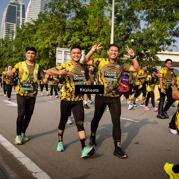 Runner Photo 6594135