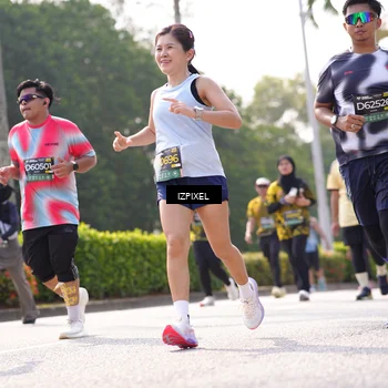 Runner Photo 6594184