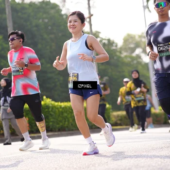 Runner Photo 6594190
