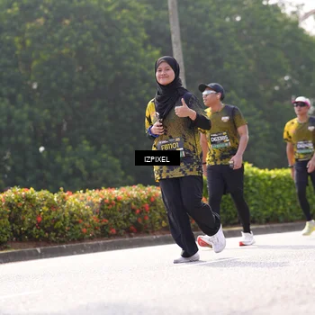 Runner Photo 6594237