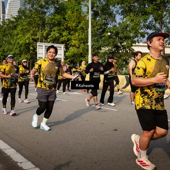Runner Photo 6594285
