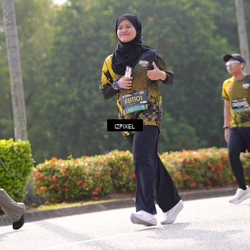 Runner Photo 6594321