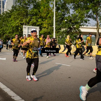 Runner Photo 6594342