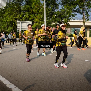Runner Photo 6594375