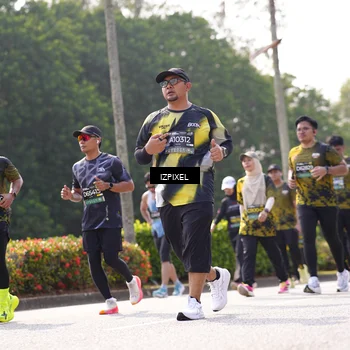 Runner Photo 6594380