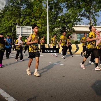 Runner Photo 6594382