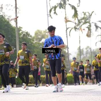 Runner Photo 6594420