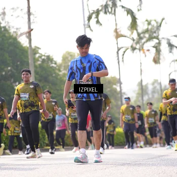 Runner Photo 6594442