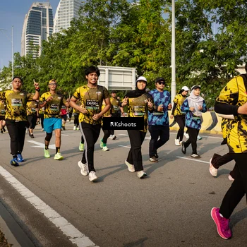 Runner Photo 6594455