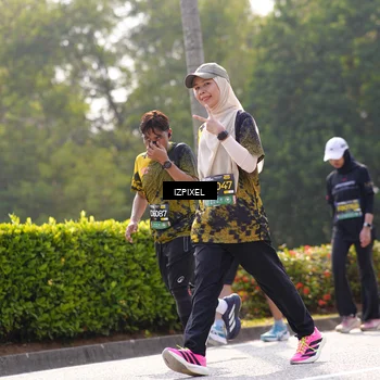 Runner Photo 6594496