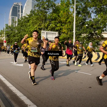 Runner Photo 6594546