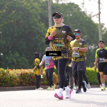 Runner Photo 6594570