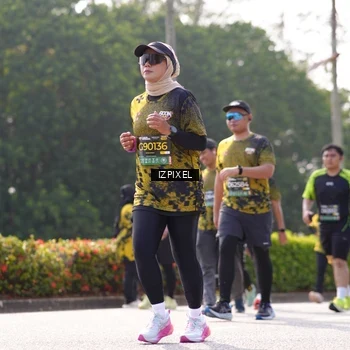 Runner Photo 6594606