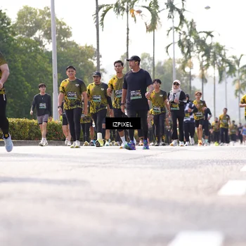Runner Photo 6594755
