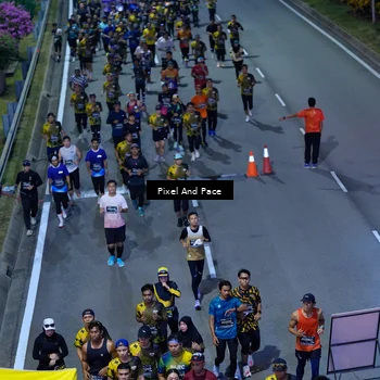 Runner Photo 6594847