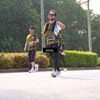 Runner Photo 6594854