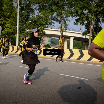 Runner Photo 6594901