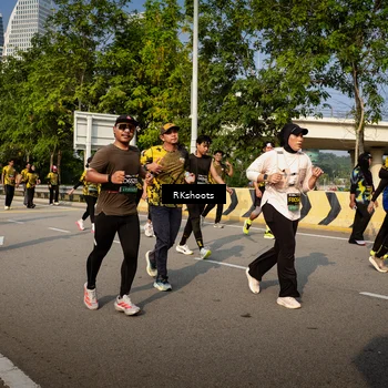Runner Photo 6594990