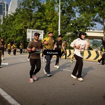 Runner Photo 6594993