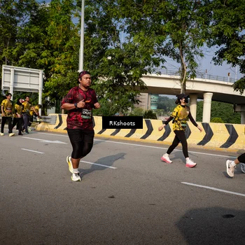 Runner Photo 6595025
